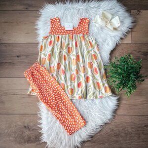 NWT Orange Tulip capri set by Wellie Kate